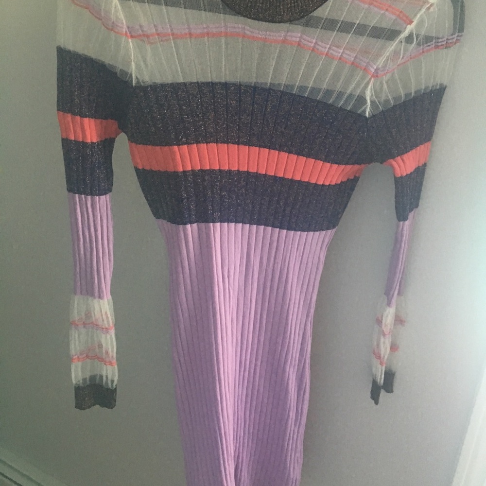 Dress - Picture 6 of 9